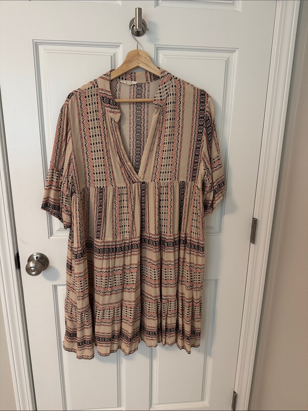 Easel dress. Relaxed fit.